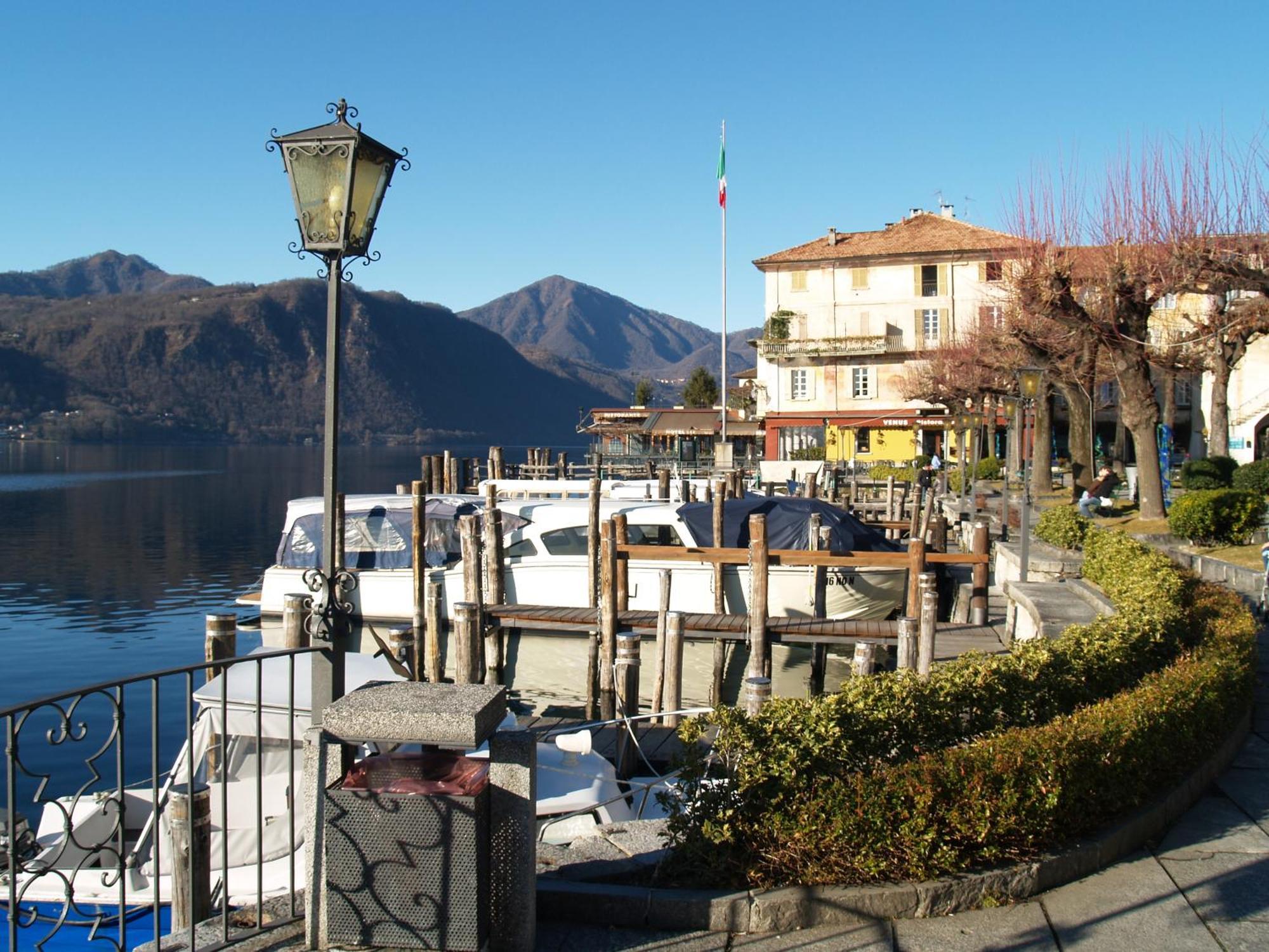 -Ortaflats- Appartamento Belvedere Orta San Giulio Buitenkant foto