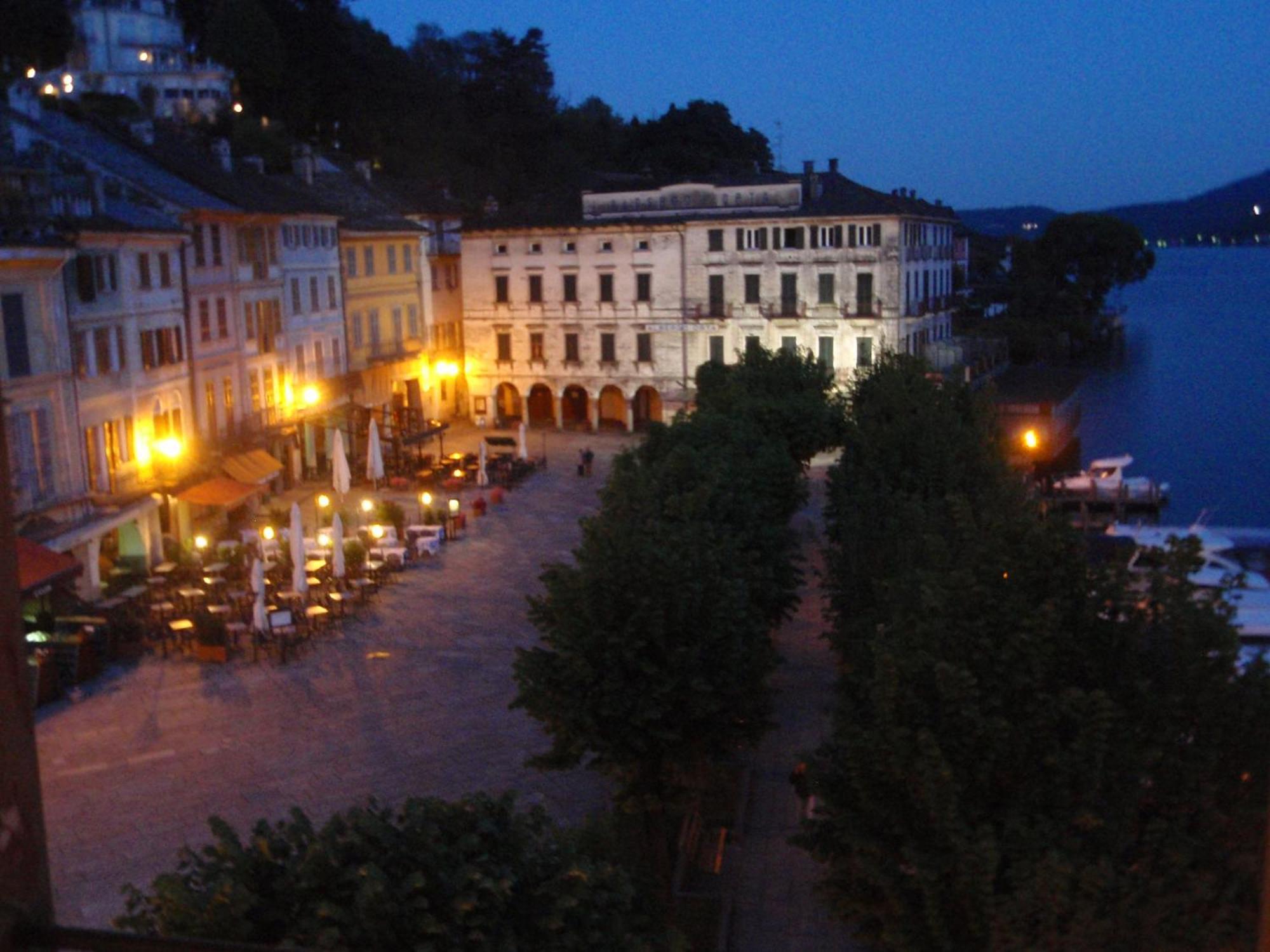 -Ortaflats- Appartamento Belvedere Orta San Giulio Buitenkant foto