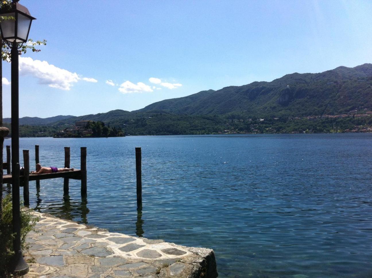 -Ortaflats- Appartamento Belvedere Orta San Giulio Buitenkant foto